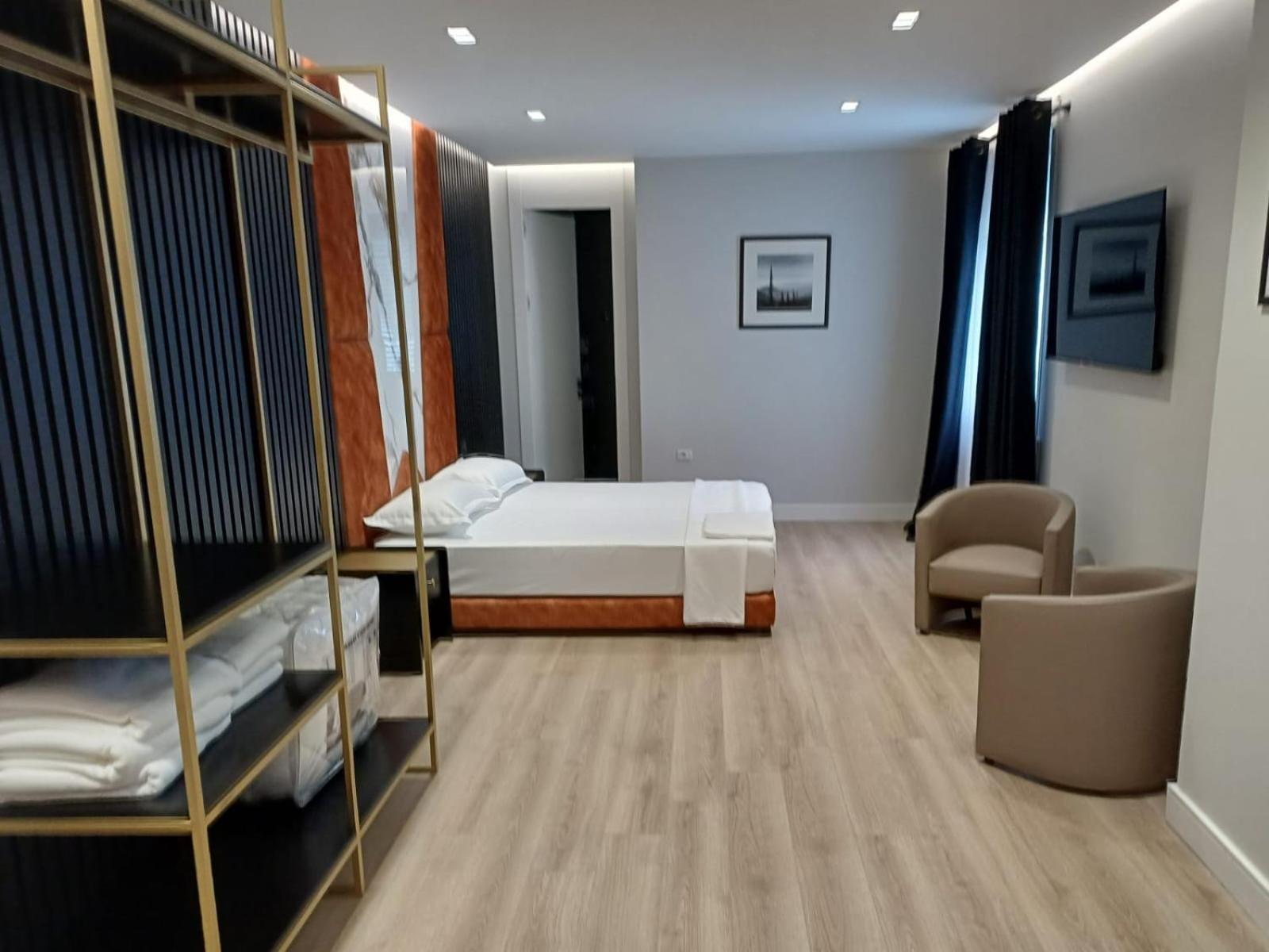 Oxygen Boutique Hotel Tirana Extérieur photo