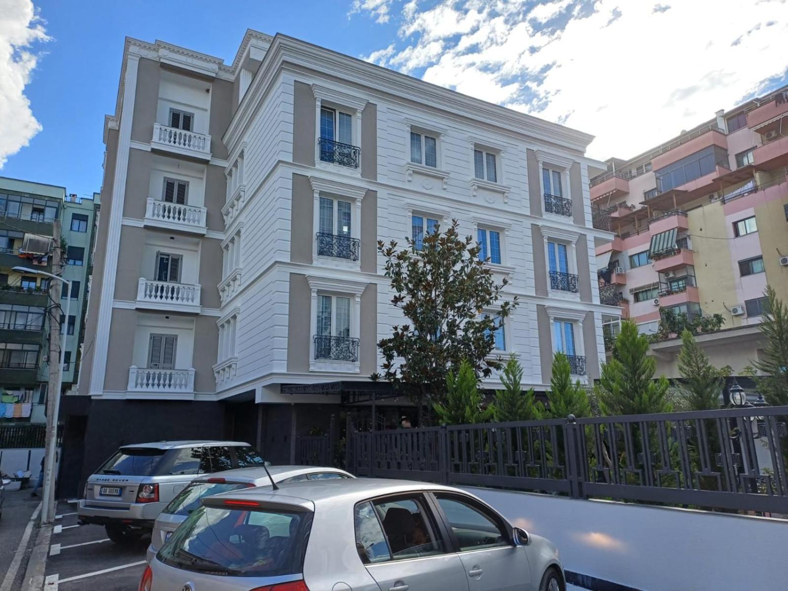Oxygen Boutique Hotel Tirana Extérieur photo