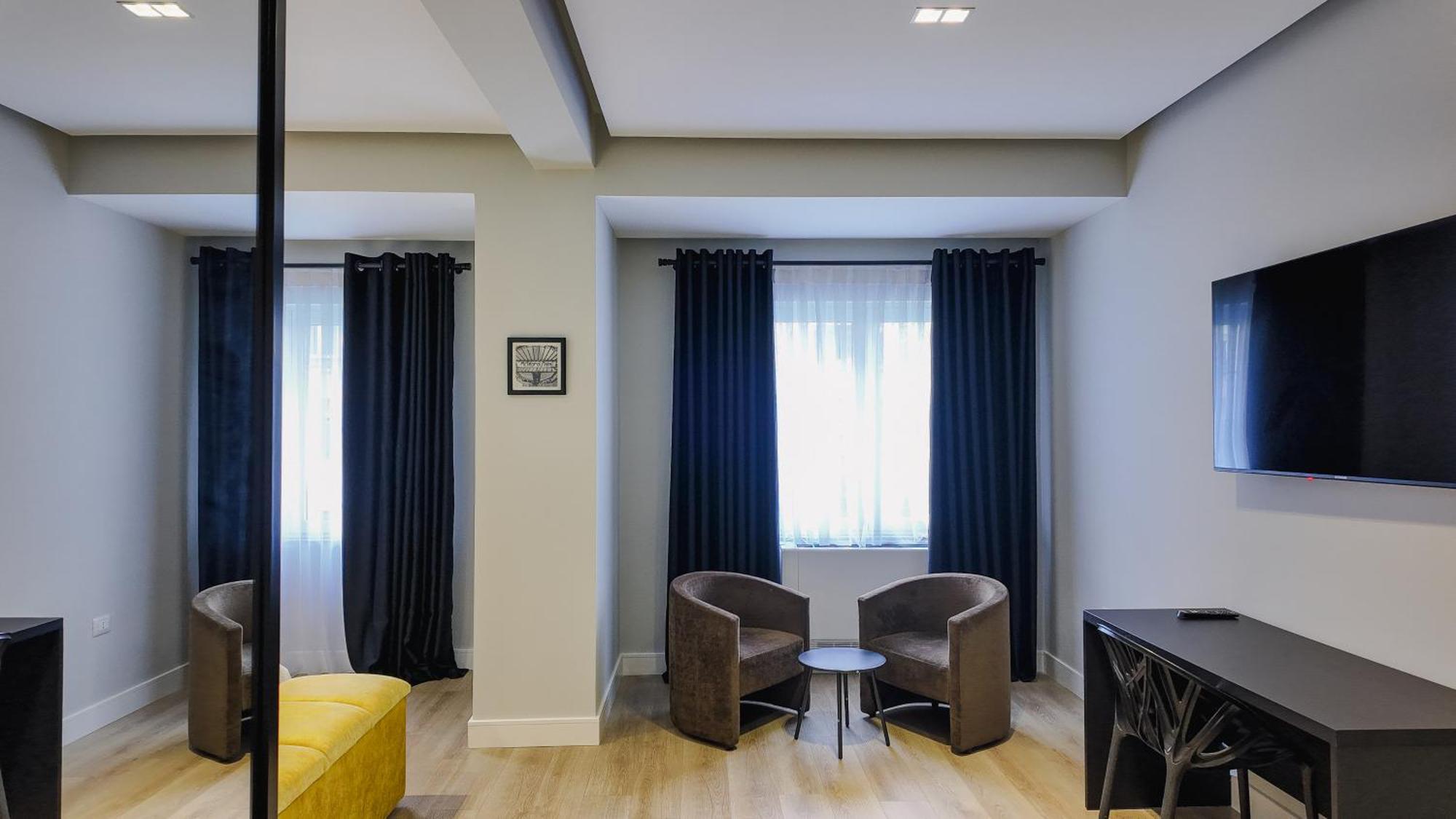Oxygen Boutique Hotel Tirana Extérieur photo